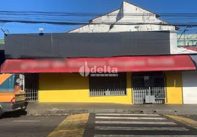 Foto 1 de Ponto Comercial para alugar, 94m² em Daniel Fonseca, Uberlândia