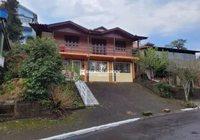 Foto 1 de Casa com 3 Quartos à venda, 134m² em Piratini, Gramado