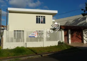 Foto 1 de Sobrado com 3 Quartos à venda, 152m² em Uvaranas, Ponta Grossa