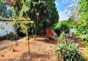 Foto 1 de Fazenda/Sítio com 4 Quartos à venda, 270m² em Loteamento Dinora Rosa, Sorocaba