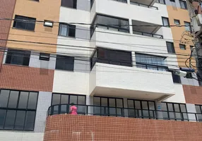 Foto 1 de Apartamento com 3 Quartos para alugar, 90m² em Atalaia, Aracaju