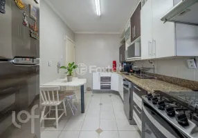 Foto 1 de Apartamento com 3 Quartos à venda, 116m² em Boa Vista, Porto Alegre