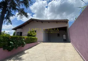 Foto 1 de Casa com 4 Quartos para alugar, 280m² em Loteamento Jardim Morumbi, Atibaia