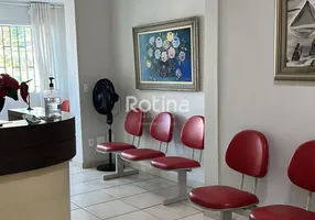 Foto 1 de Sala Comercial para alugar, 15m² em Fundinho, Uberlândia