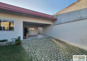 Foto 1 de Casa com 3 Quartos para alugar, 250m² em Estancia Sao Jose, Peruíbe
