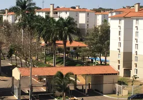 Foto 1 de Casa de Condomínio com 2 Quartos para alugar, 100m² em Setor Negrão de Lima, Goiânia