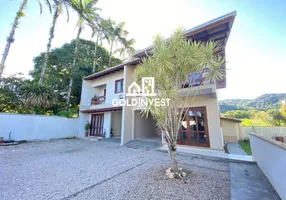 Foto 1 de Casa com 3 Quartos para alugar, 100m² em Guarani, Brusque