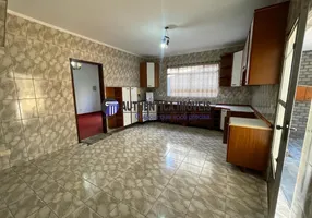 Foto 1 de Casa com 3 Quartos para alugar, 180m² em Presidente Altino, Osasco