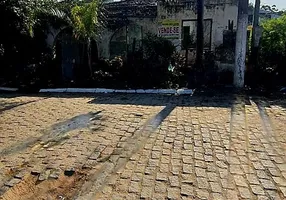 Foto 1 de Lote/Terreno à venda, 430m² em Portinho, Cabo Frio