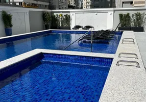 Foto 1 de Apartamento com 2 Quartos à venda, 150m² em Meia Praia, Itapema