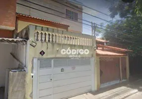 Foto 1 de Sobrado com 3 Quartos para alugar, 309m² em Gopouva, Guarulhos