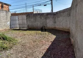 Foto 1 de Lote/Terreno para venda ou aluguel, 160m² em Vila Fachini, São Paulo