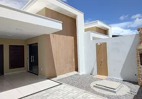 Foto 1 de Casa com 2 Quartos à venda, 63m² em Nova Esperança, Parnamirim