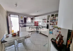 Foto 1 de Casa com 4 Quartos à venda, 358m² em Ponta Negra, Natal