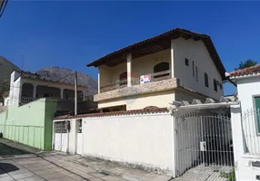 Foto 1 de Casa com 6 Quartos à venda, 181m² em Praça Seca, Rio de Janeiro