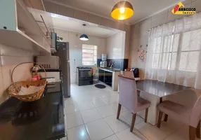 Foto 1 de Casa com 3 Quartos à venda, 250m² em Santa Rosa, Divinópolis