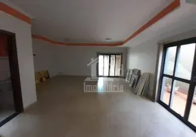 Foto 1 de Casa com 3 Quartos para venda ou aluguel, 221m² em Residencial Flórida, Ribeirão Preto