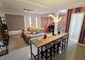 Foto 1 de Casa com 5 Quartos à venda, 320m² em Vargem Pequena, Rio de Janeiro