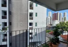 Foto 1 de Apartamento com 3 Quartos à venda, 145m² em Madalena, Recife