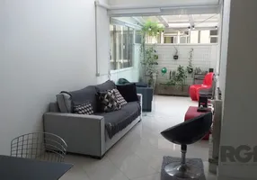 Foto 1 de Flat com 1 Quarto à venda, 62m² em Santa Cecília, Porto Alegre