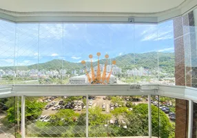 Foto 1 de Apartamento com 4 Quartos à venda, 117m² em Parque São Jorge, Florianópolis