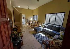 Foto 1 de Casa com 3 Quartos à venda, 200m² em Jardim Delforno, Itatiba