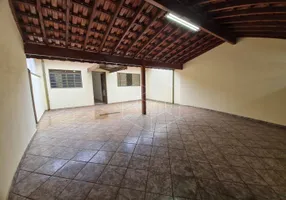 Foto 1 de Casa com 2 Quartos à venda, 100m² em Jardim Odete, Jaú