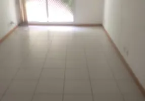 Foto 1 de Apartamento com 3 Quartos para alugar, 80m² em Icaraí, Niterói