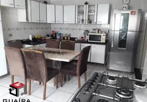 Foto 1 de Sobrado com 3 Quartos à venda, 194m² em Jardim Santo Andre, Santo André