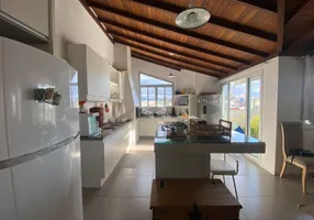 Foto 1 de Cobertura com 3 Quartos à venda, 172m² em Capoeiras, Florianópolis