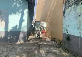 Foto 1 de Lote/Terreno à venda, 210m² em Vila Metalurgica, Santo André