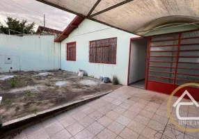 Foto 1 de Casa com 4 Quartos para alugar, 200m² em Aquilles Sthengel, Londrina
