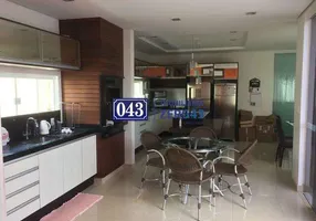 Foto 1 de Casa com 3 Quartos para alugar, 300m² em Vivendas Do Arvoredo, Londrina