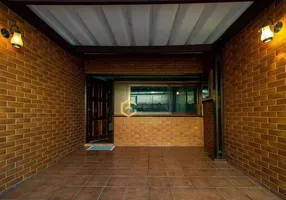 Foto 1 de Sobrado com 4 Quartos à venda, 150m² em Lapa, São Paulo