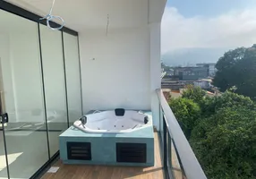 Foto 1 de Apartamento com 3 Quartos à venda, 94m² em Niterói, Volta Redonda