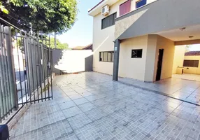 Foto 1 de Casa com 3 Quartos à venda, 352m² em Vila Malaman, Presidente Prudente
