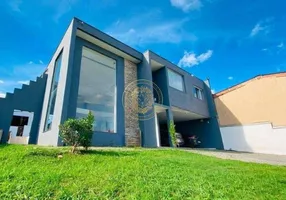 Foto 1 de Casa com 4 Quartos para alugar, 420m² em São Braz, Curitiba