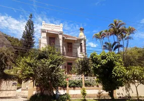 Foto 1 de Casa com 10 Quartos à venda, 440m² em Centro, Petrópolis