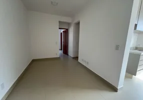 Foto 1 de Apartamento com 2 Quartos para alugar, 47m² em Santa Mônica, Uberlândia