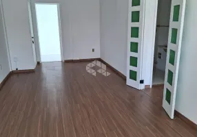 Foto 1 de Apartamento com 2 Quartos à venda, 65m² em Passo da Areia, Porto Alegre