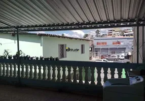 Foto 1 de Casa com 4 Quartos à venda, 210m² em Jardim Belval, Barueri