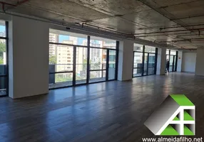 Foto 1 de Sala Comercial com 1 Quarto para alugar, 242m² em Vila Olímpia, São Paulo