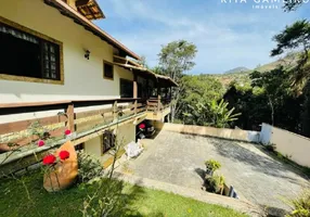 Foto 1 de Casa com 3 Quartos à venda, 2280m² em Parque do Imbuí, Teresópolis
