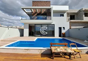 Foto 1 de Sobrado com 3 Quartos para venda ou aluguel, 250m² em Vila Capuava, Valinhos