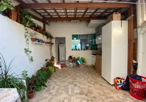 Foto 1 de Casa com 2 Quartos à venda, 85m² em Céu Azul, Belo Horizonte
