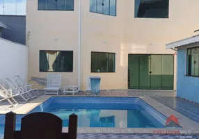 Foto 1 de Casa com 5 Quartos à venda, 380m² em Village das Flores, Caçapava