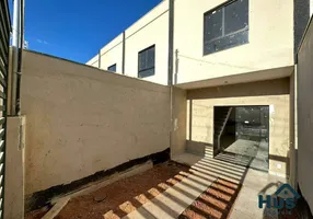 Foto 1 de Casa com 2 Quartos à venda, 65m² em Londrina, Santa Luzia