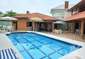 Foto 1 de Casa com 5 Quartos para alugar, 280m² em Atami, Pontal do Paraná