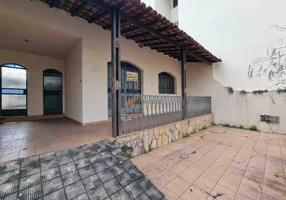 Foto 1 de Casa com 3 Quartos à venda, 143m² em Sidil, Divinópolis