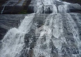 Foto 1 de Fazenda/Sítio com 8 Quartos à venda, 854000m² em Centro, Carvalhos